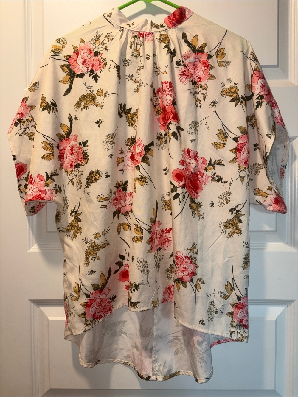 Floral Short-Sleeve Women’s Top - Cream with Pink Roses - Hi low and Hi neck
